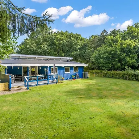 Сasa de vacaciones Anne - 30km From The Sea By Interhome