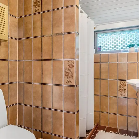 Сasa de vacaciones Anne - 30km From The Sea By Interhome